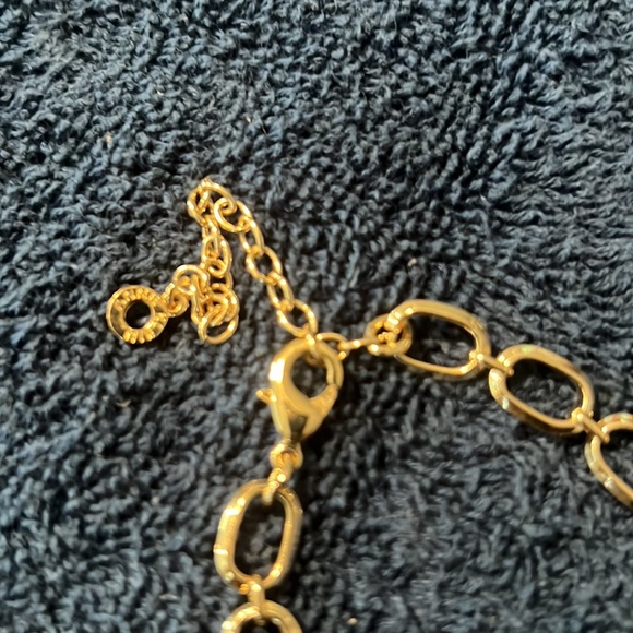 Anne Klein women’s necklace. - Picture 3 of 3